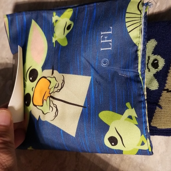 New Star wars Yoda Socks and bandana set - Picture 3 of 4